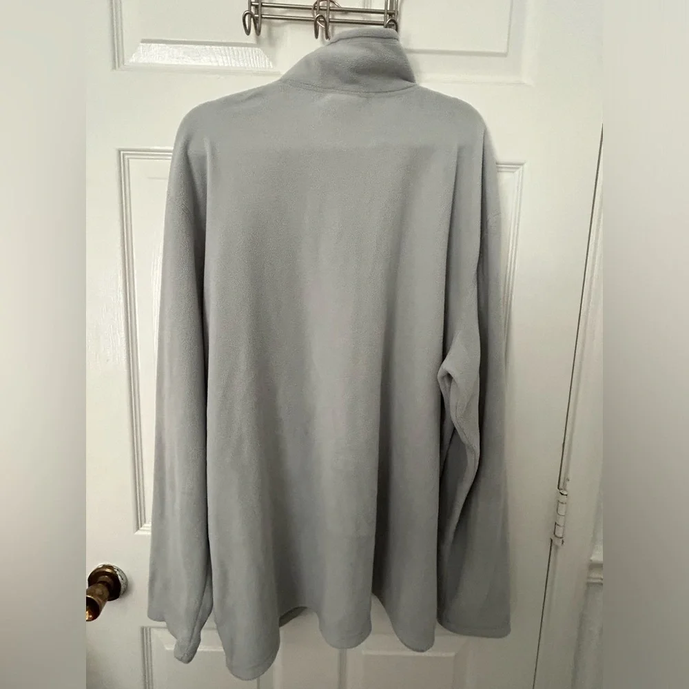 The North Face Light Gray Quarter-Zip Fleece Pullover